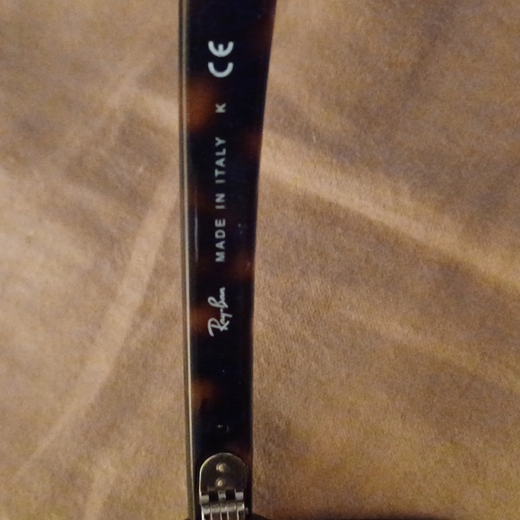 Ray bans glasses w case - Picture 3 of 5